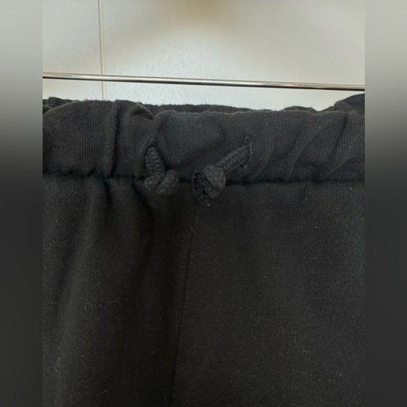 H&M Divided Black Lounge Shorts | Size Small - Picture 3 of 5